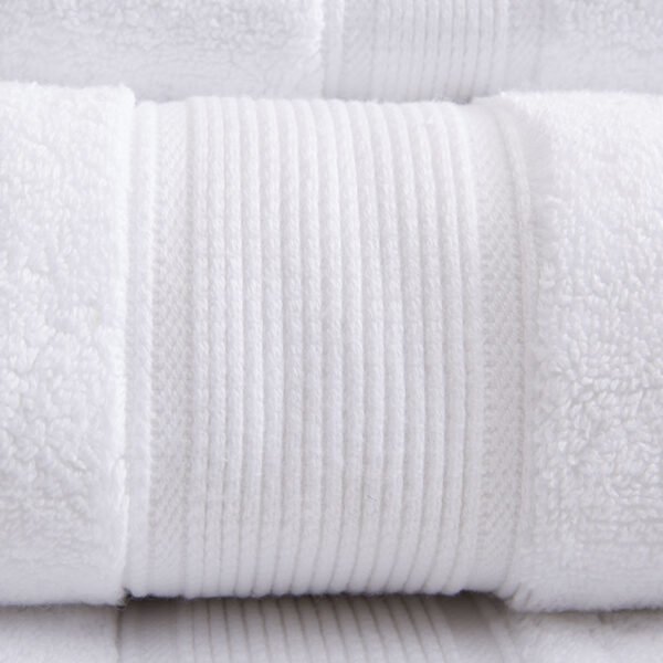 800GSM 100% Cotton 8 Piece Antimicrobial Towel Set - Image 7