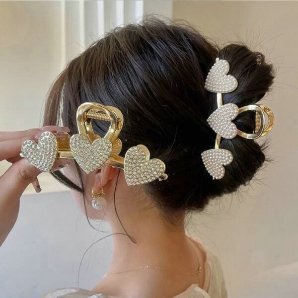 Shimmer Rhinestone Pearls Metal Hairpin Three Hearts Grab Hair Claw Girls Big Hair Clip Shark Clip Headdress Hair Accessories - Image 4