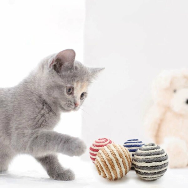 Cat Pet Sisal Rope Woven Ball Chewing Rattle Scratching Toy Interactive Scratching Chewing Toy Pet Cat Dog - Image 2